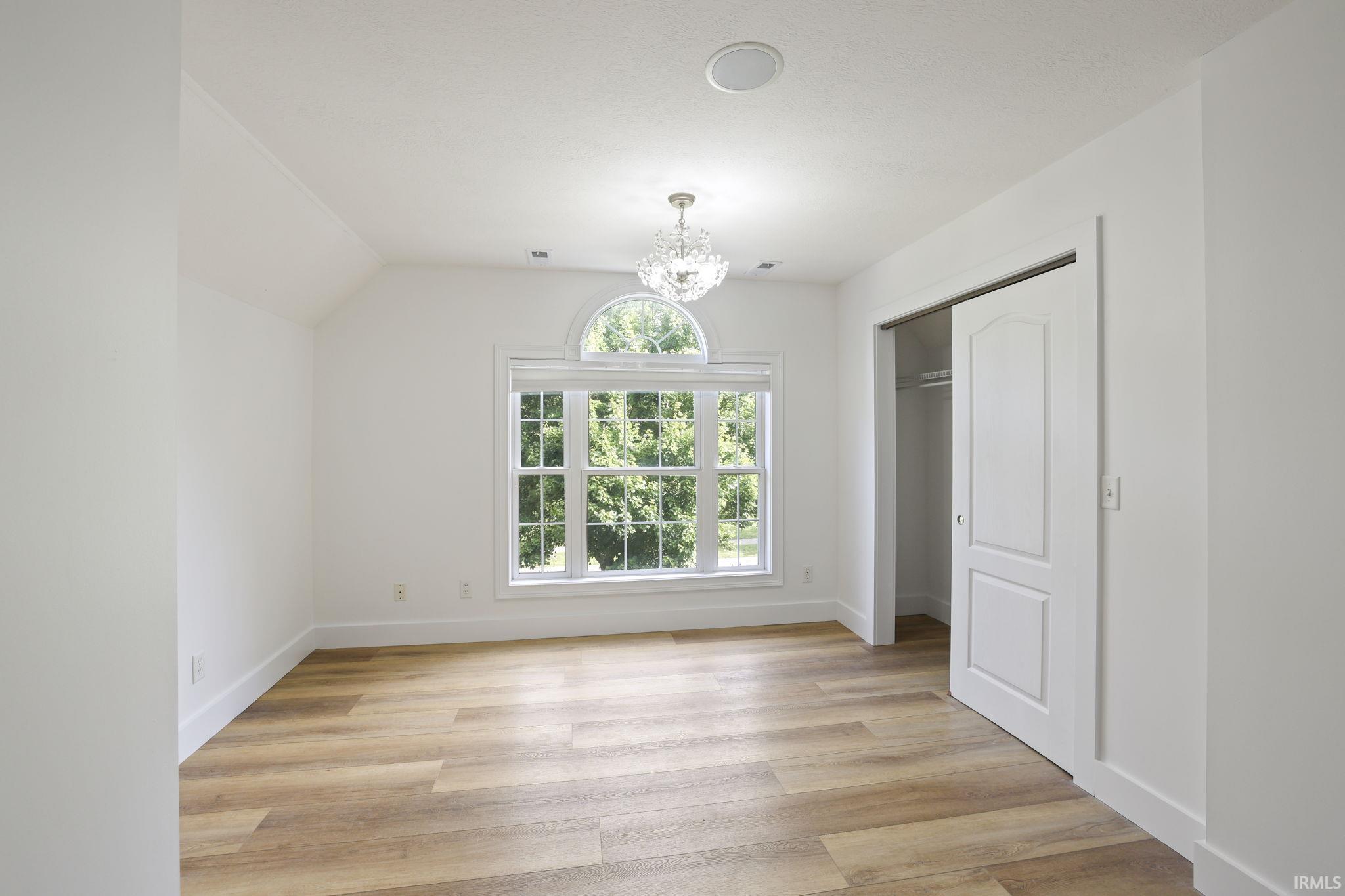 Bloomington, Indiana, 47401, United States, 4 Bedrooms Bedrooms, ,4 BathroomsBathrooms,Residential,For Sale,1943919