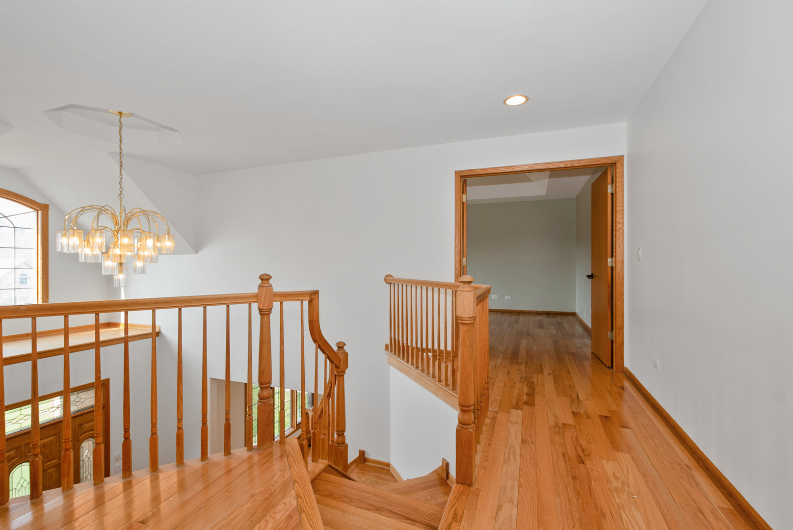 Palos Hills, Illinois, 60465, United States, 5 Bedrooms Bedrooms, ,5 BathroomsBathrooms,Residential,For Sale,1943646