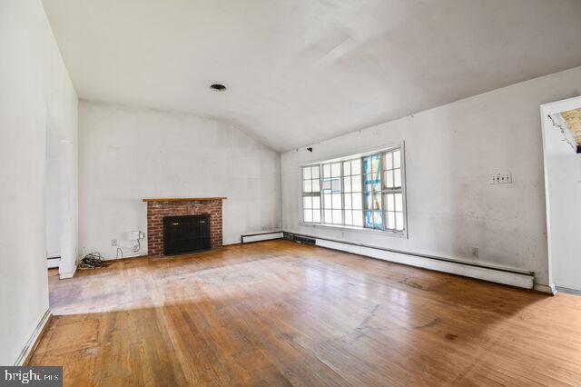 Silver Spring, Maryland, 20901, United States, 4 Bedrooms Bedrooms, ,3 BathroomsBathrooms,Residential,For Sale,1903620