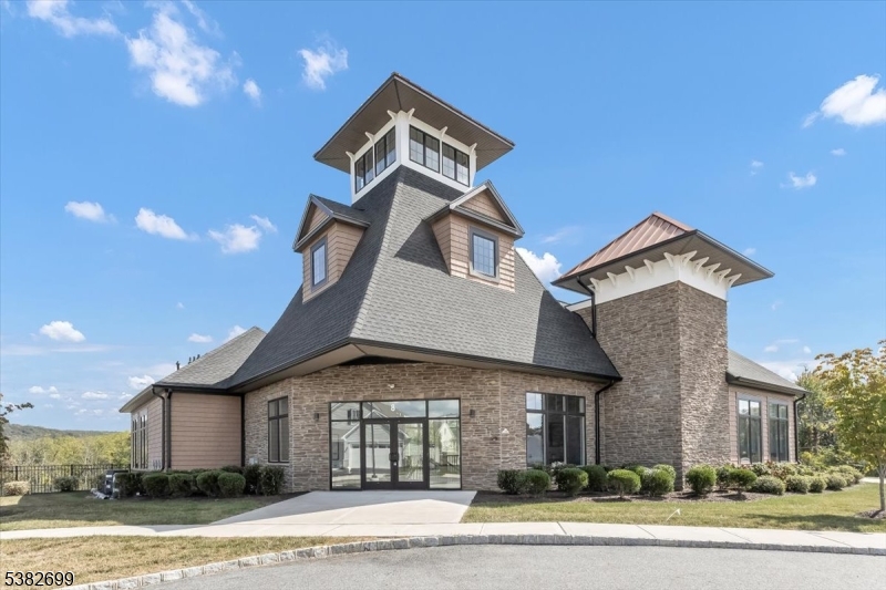 Mansfield Twp., New Jersey, 07865, United States, 2 Bedrooms Bedrooms, ,2 BathroomsBathrooms,Residential,For Sale,1938637