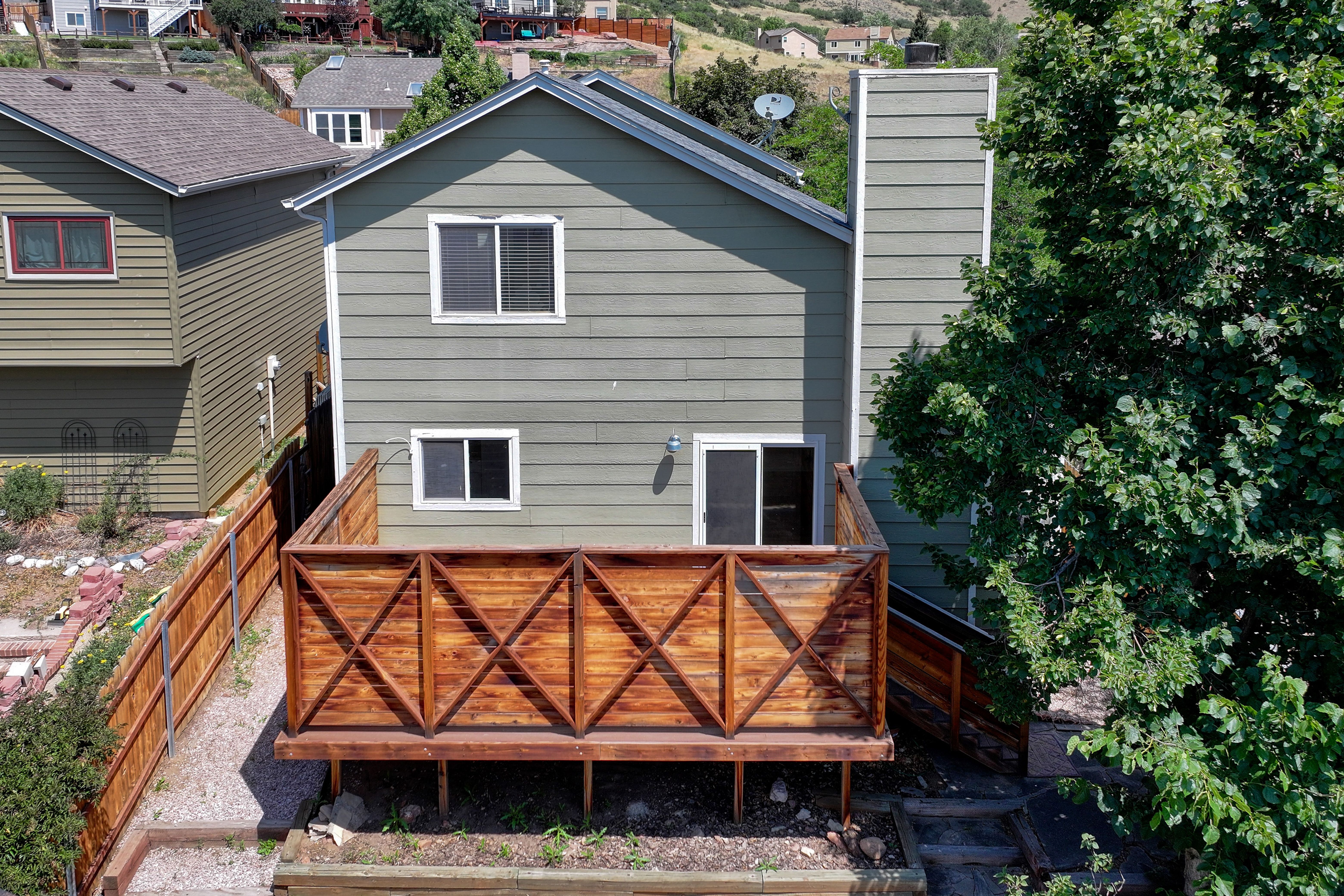  Hardwood Flooring and Mountain Views in 80919 - 物件實景