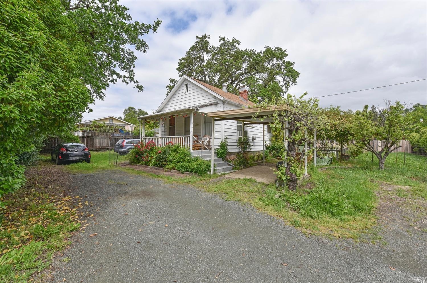 St. Helena, California, 94574, United States, 2 Bedrooms Bedrooms, ,1 BathroomBathrooms,Residential,For Sale,1941754