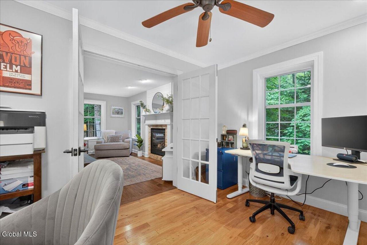 Queensbury, New York, 12804, United States, 3 Bedrooms Bedrooms, ,3 BathroomsBathrooms,Residential,For Sale,1942112