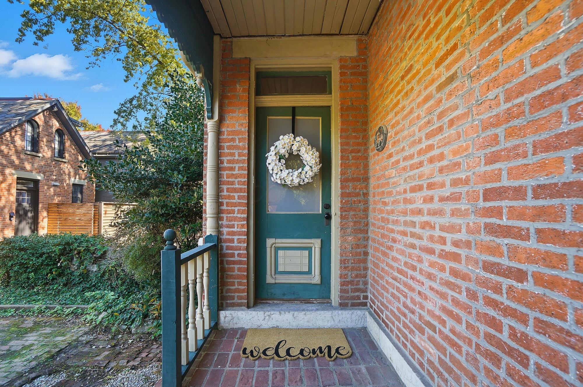 Columbus, Ohio, 43206, United States, 2 Bedrooms Bedrooms, ,2 BathroomsBathrooms,Residential,For Sale,1970918