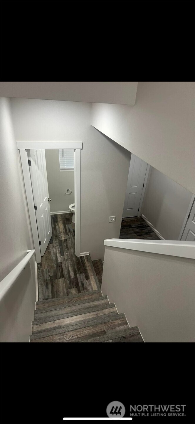 Puyallup, Washington, 98374, United States, 4 Bedrooms Bedrooms, ,3 BathroomsBathrooms,Residential,For Sale,1896837