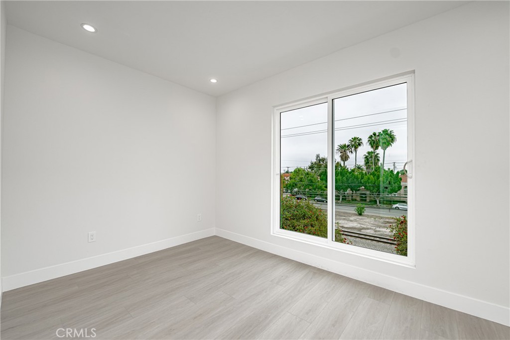 GARDENA, California, 90247, United States, ,Residential,For Sale,1810571