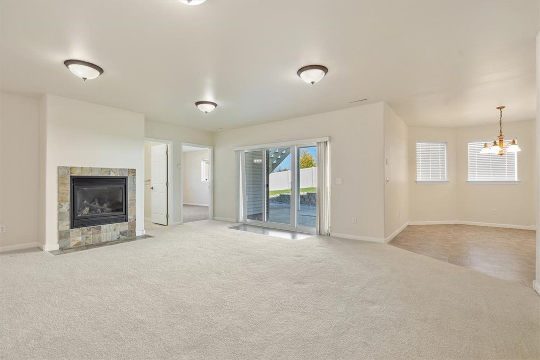 Billings, Montana, 59105, United States, 5 Bedrooms Bedrooms, ,4 BathroomsBathrooms,Residential,For Sale,1976913