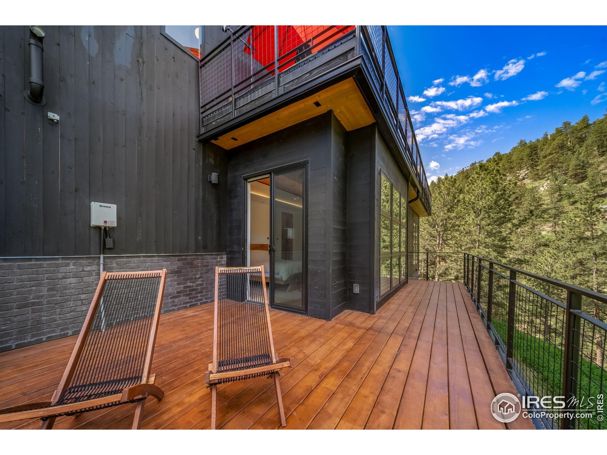 Boulder, Colorado, 80302, United States, 4 Bedrooms Bedrooms, ,3 BathroomsBathrooms,Residential,For Sale,1947999