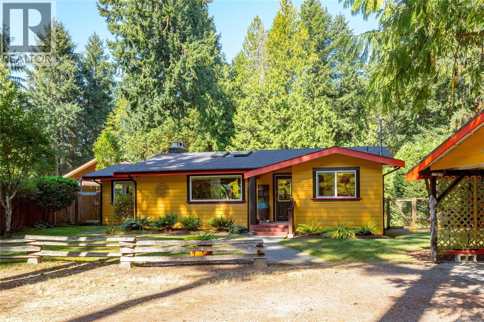 COBBLE HILL, British Columbia, V8H 0G3, CA, 3 Bedrooms Bedrooms, ,1 BathroomBathrooms,Residential,For Sale,1951189