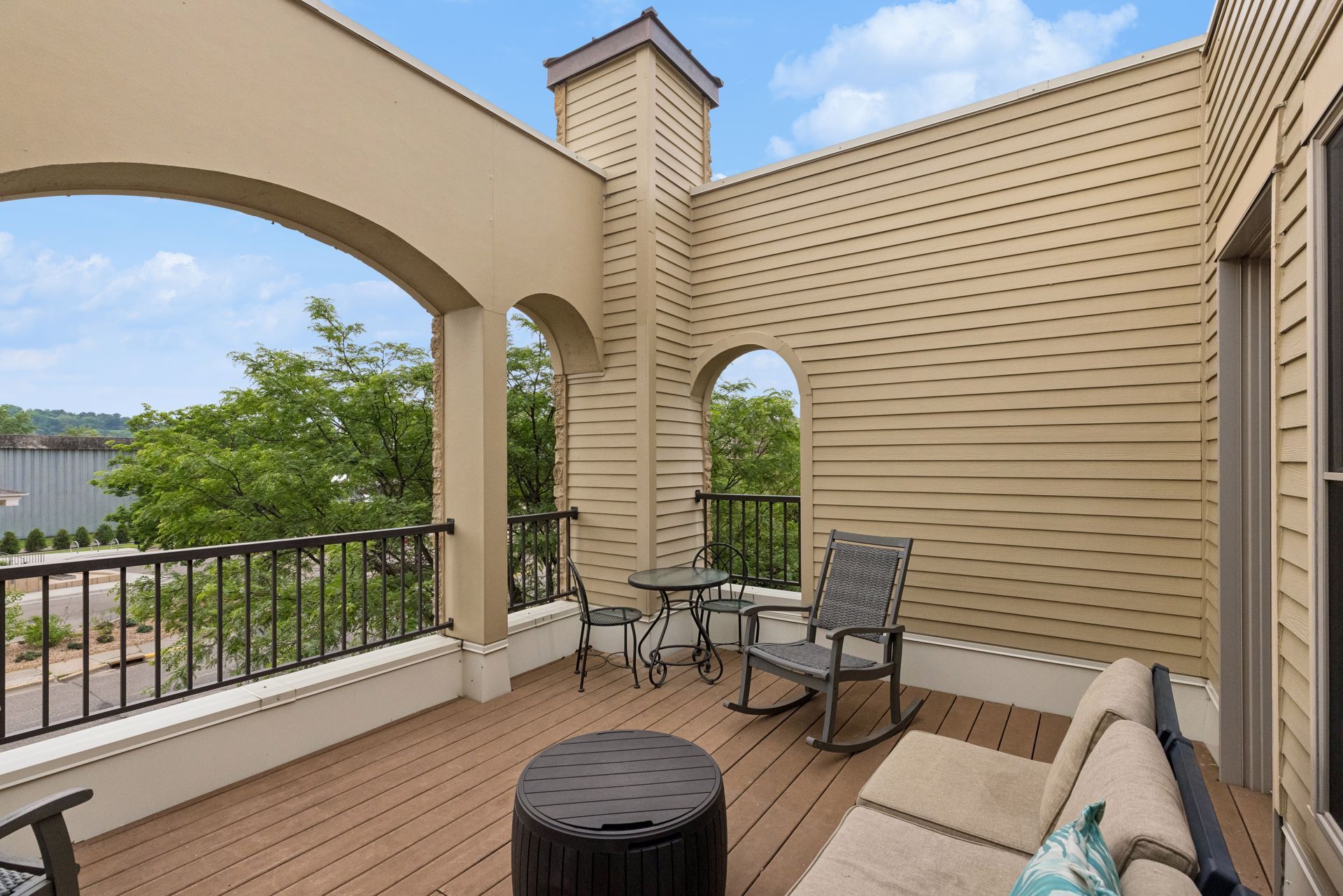  Timeless Brownstone Living in the Heart of Stillwater - 物件實景