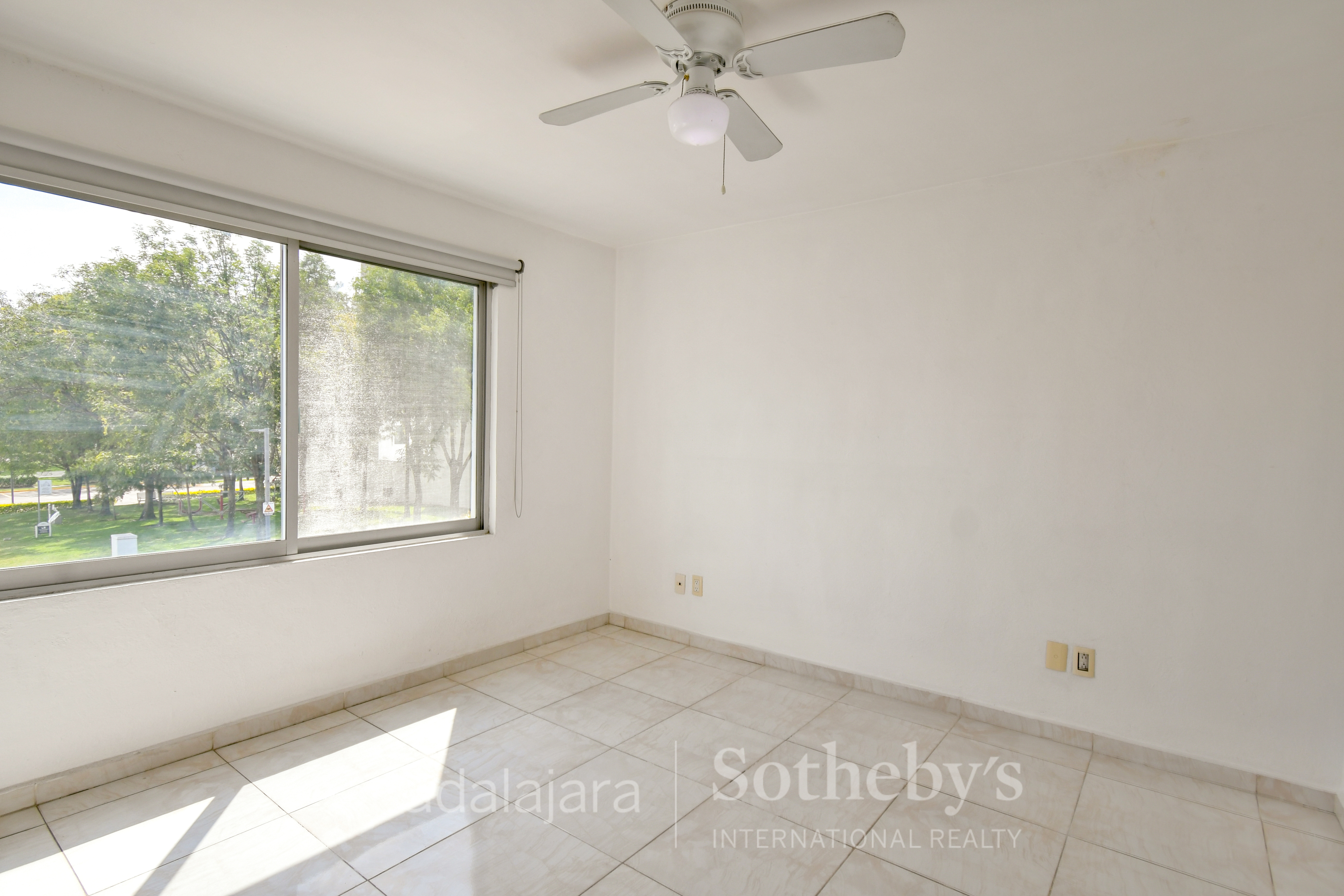  Casa duplex en condominio Puerta del Valle en venta - 物件實景
