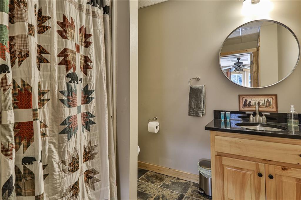 Ellijay, Georgia, 30540, United States, 3 Bedrooms Bedrooms, ,3 BathroomsBathrooms,Residential,For Sale,1936949