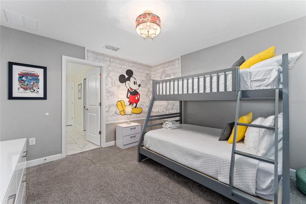 Davenport, Florida, 33896, United States, 8 Bedrooms Bedrooms, ,5 BathroomsBathrooms,Residential,For Sale,1907753