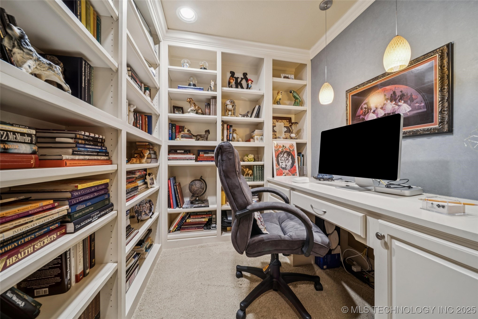 Mounds, Oklahoma, 74047, United States, 4 Bedrooms Bedrooms, ,6 BathroomsBathrooms,Residential,For Sale,1960960