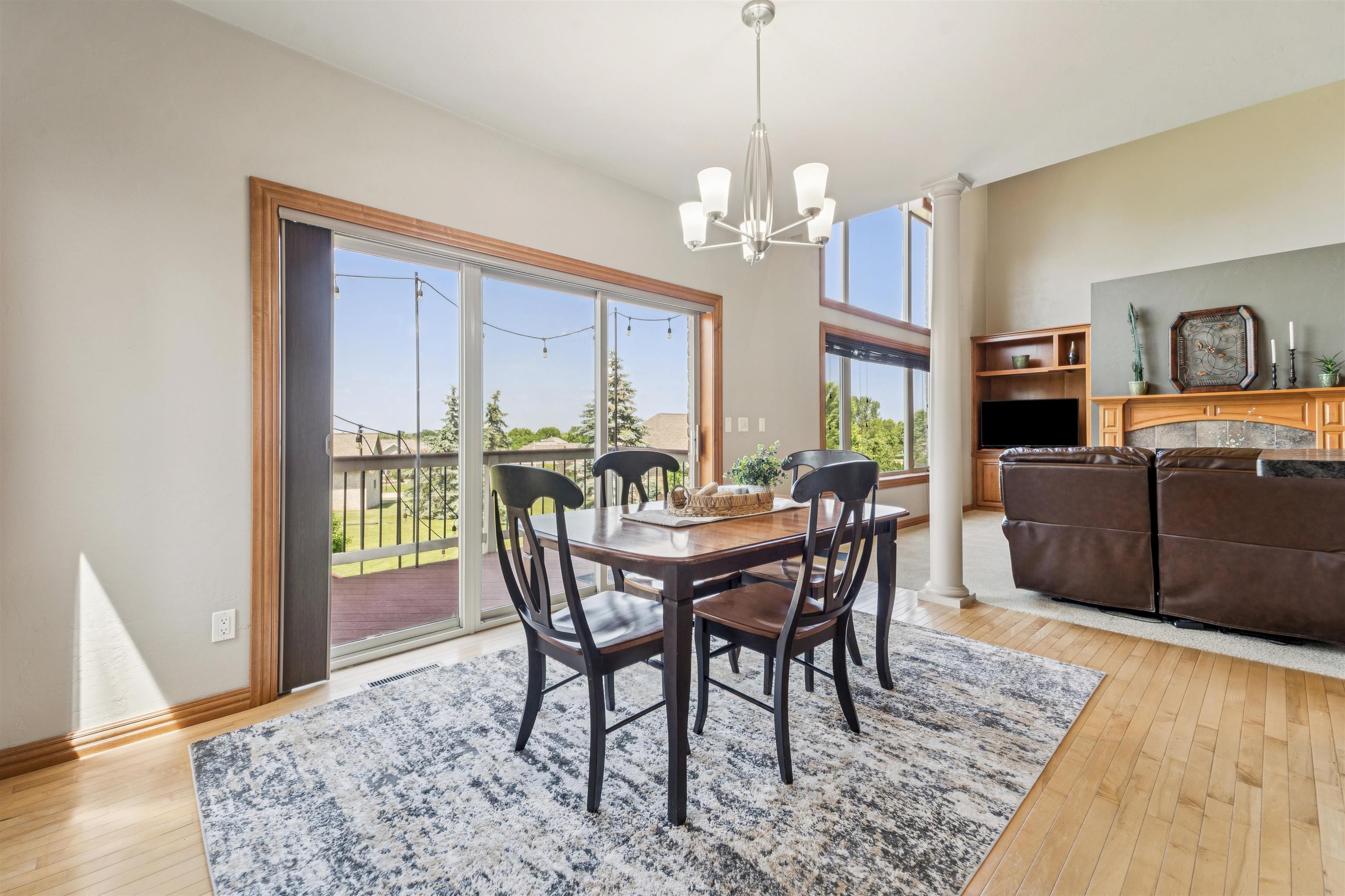 GREEN BAY, Wisconsin, 54311, United States, 4 Bedrooms Bedrooms, ,4 BathroomsBathrooms,Residential,For Sale,1911025