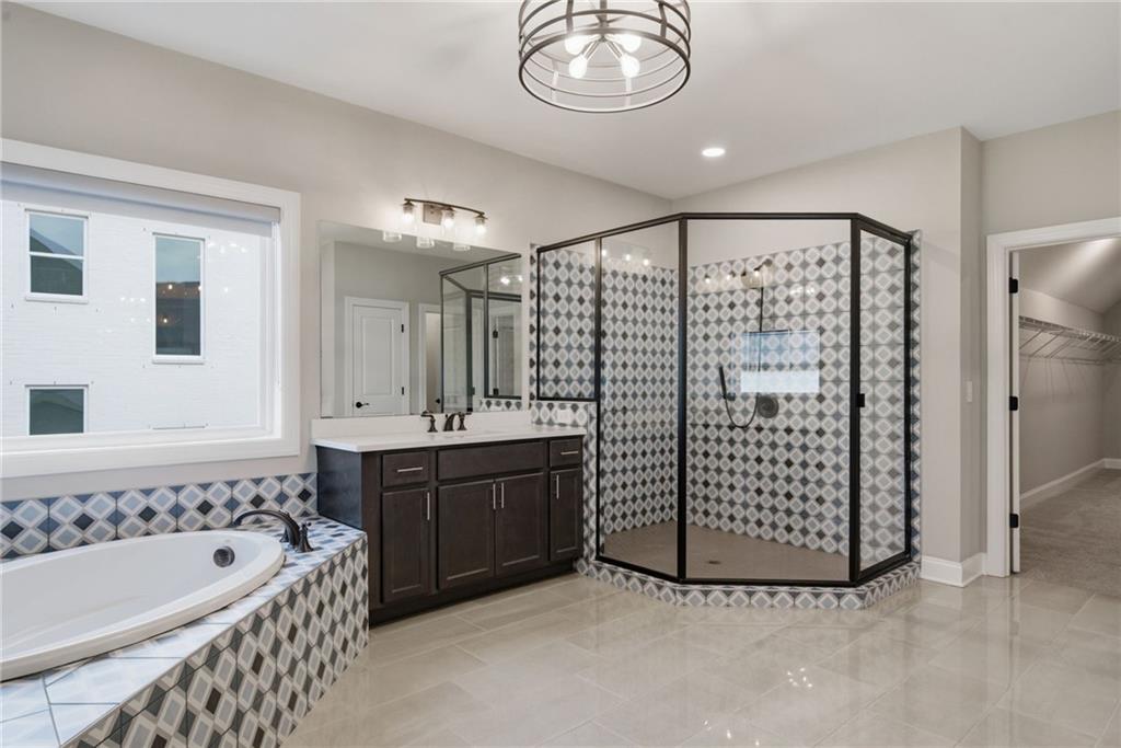 Cumming, Georgia, 30040, United States, 7 Bedrooms Bedrooms, ,6 BathroomsBathrooms,Residential,For Sale,2021532