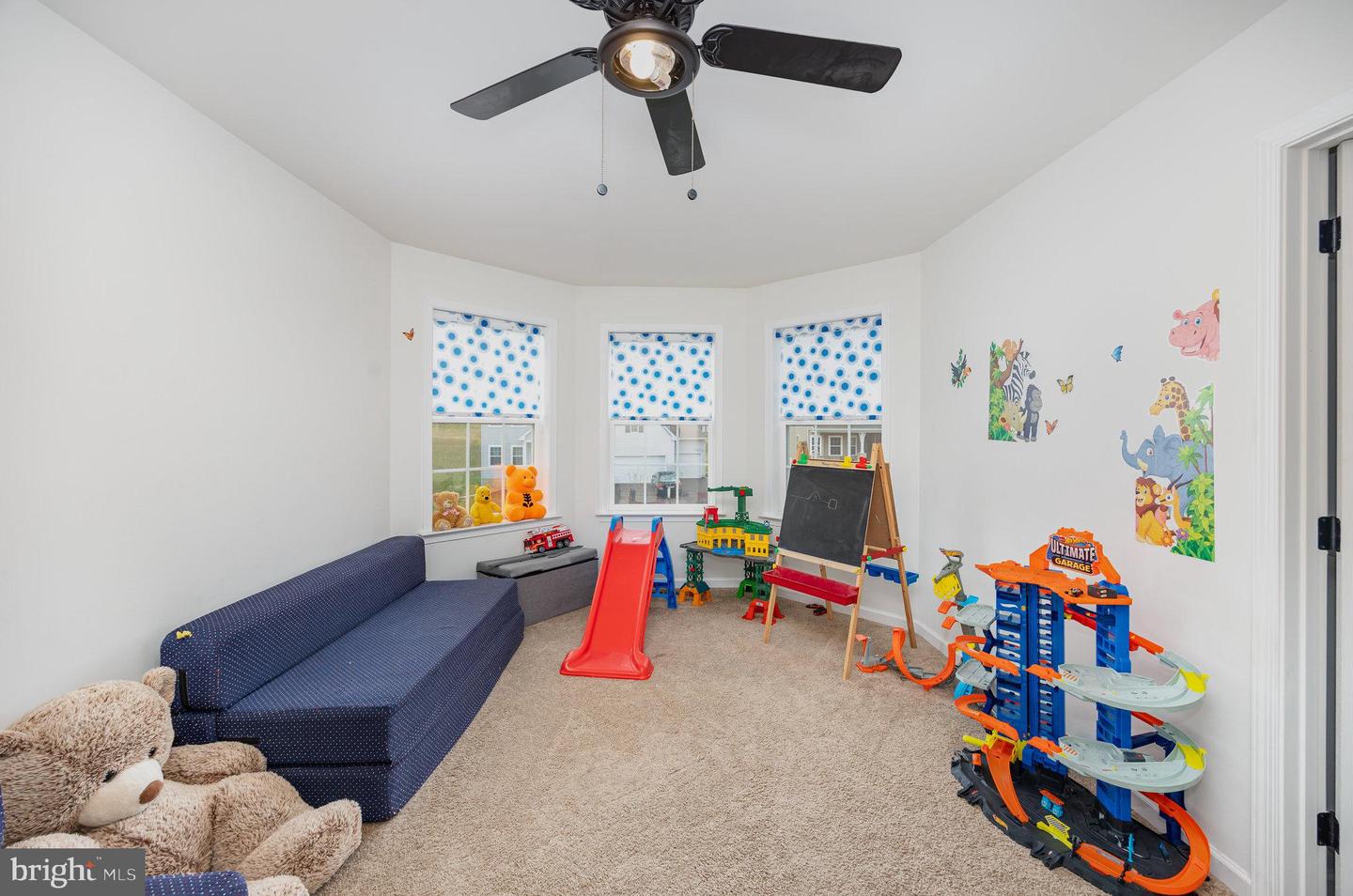 Mechanicsburg, Pennsylvania, 17055, United States, 5 Bedrooms Bedrooms, ,4 BathroomsBathrooms,Residential,For Sale,1991830