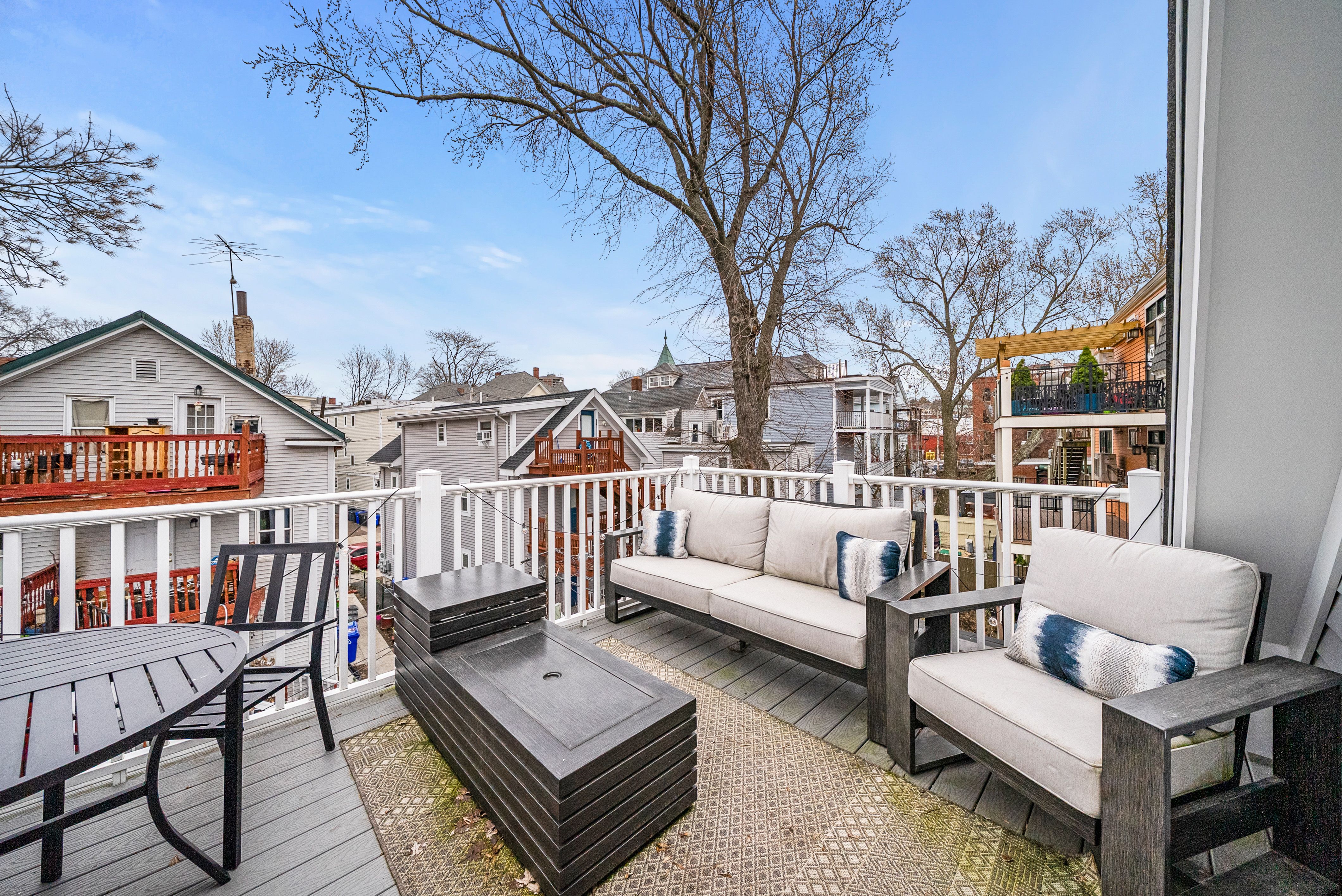  12-14 Porter St, Boston, MA, 02130 - 物件實景