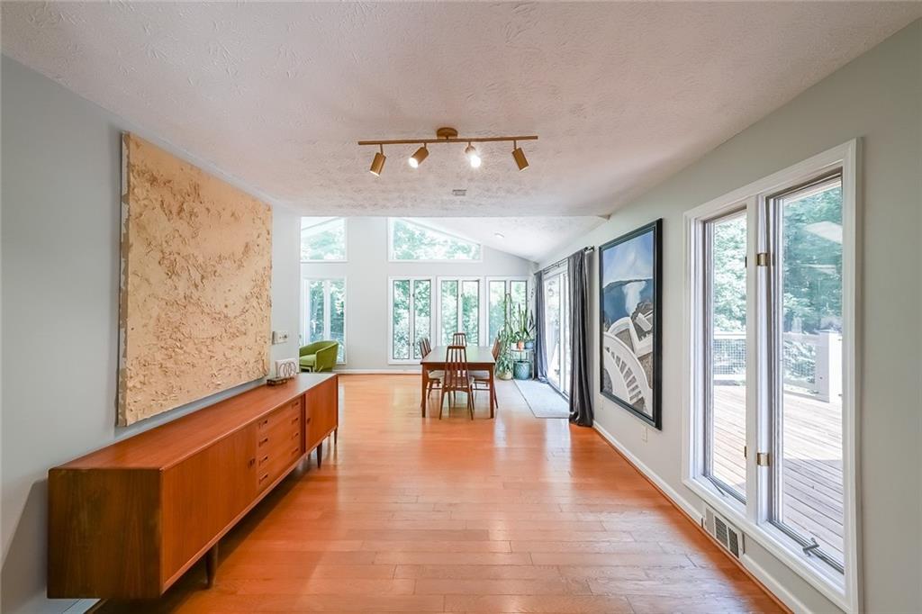 Marietta, Georgia, 30064, United States, 4 Bedrooms Bedrooms, ,3 BathroomsBathrooms,Residential,For Sale,1964993