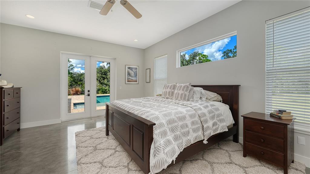 Sarasota, Florida, 34240, United States, 4 Bedrooms Bedrooms, ,4 BathroomsBathrooms,Residential,For Sale,1987822