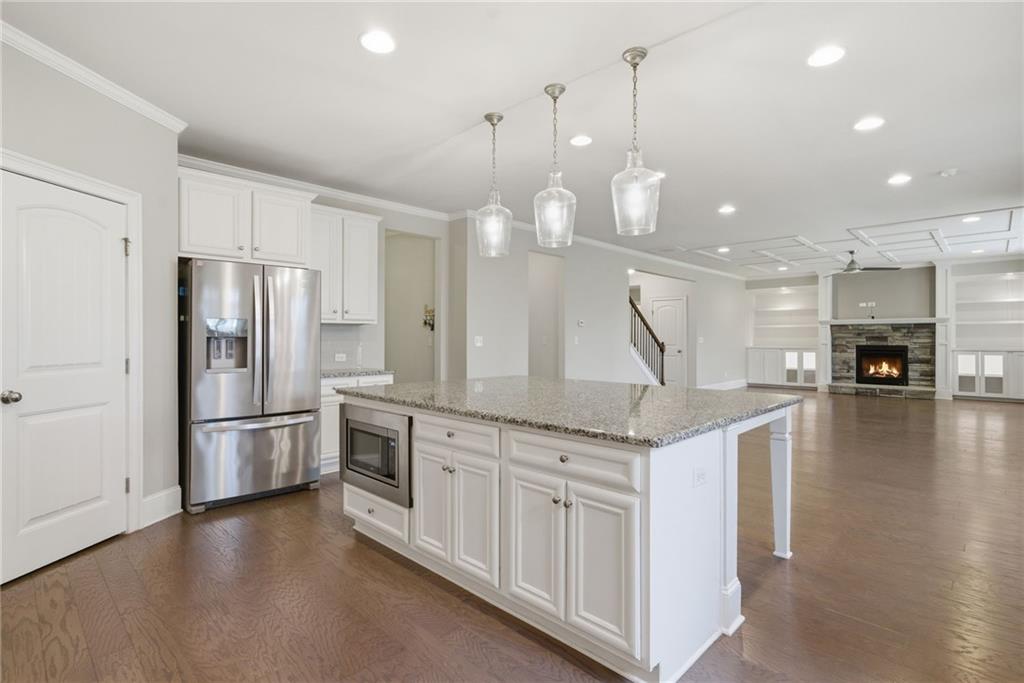 Alpharetta, Georgia, 30004, United States, 5 Bedrooms Bedrooms, ,4 BathroomsBathrooms,Residential,For Sale,2030303