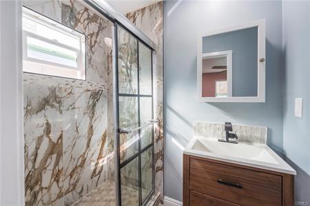 Los Angeles, California, 90019, United States, 2 Bedrooms Bedrooms, ,2 BathroomsBathrooms,Residential,For Sale,2001509