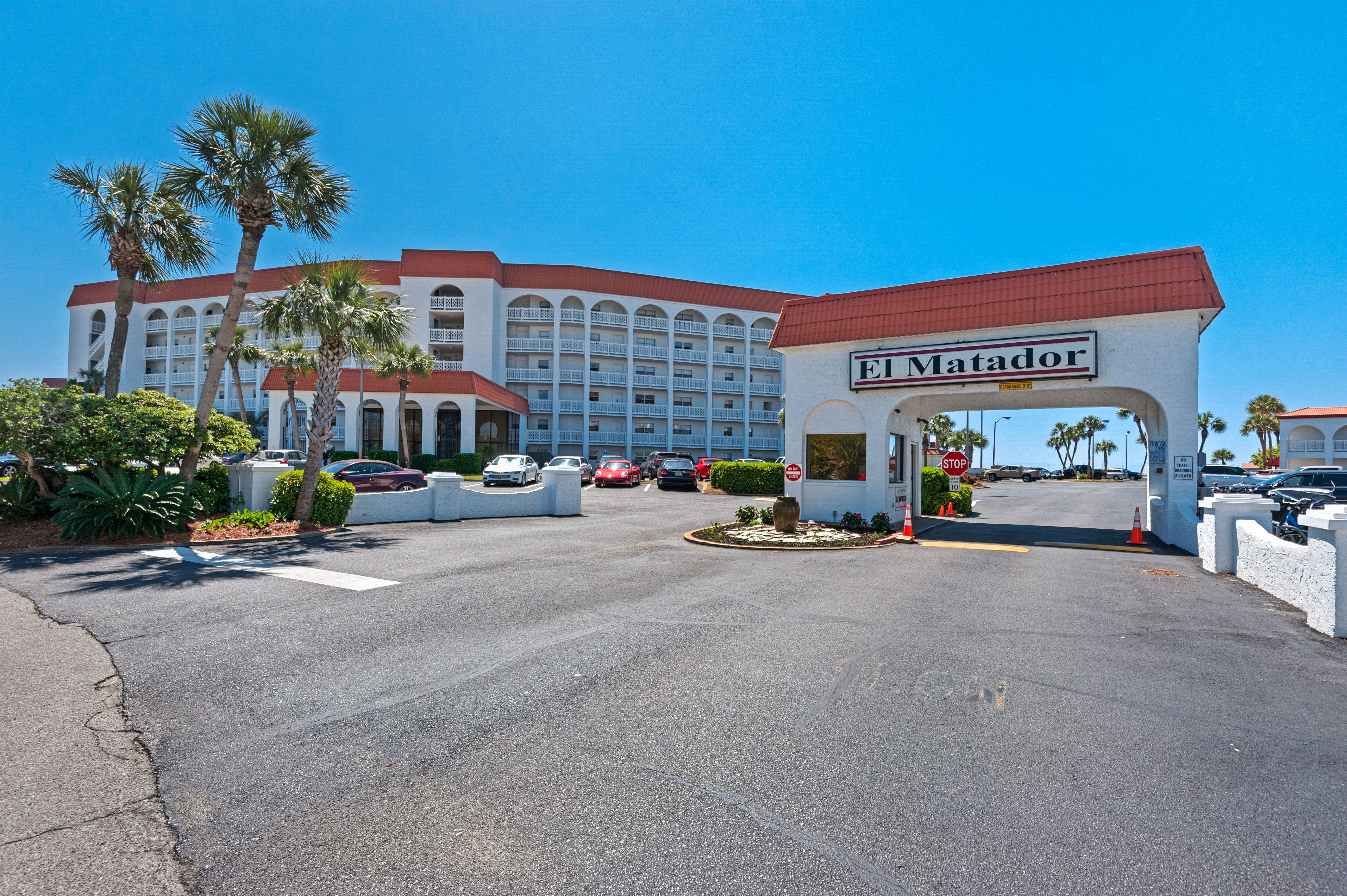  Top-Floor Studio Condo Ideal As Vacation Home Or Rental Investment - 物件實景