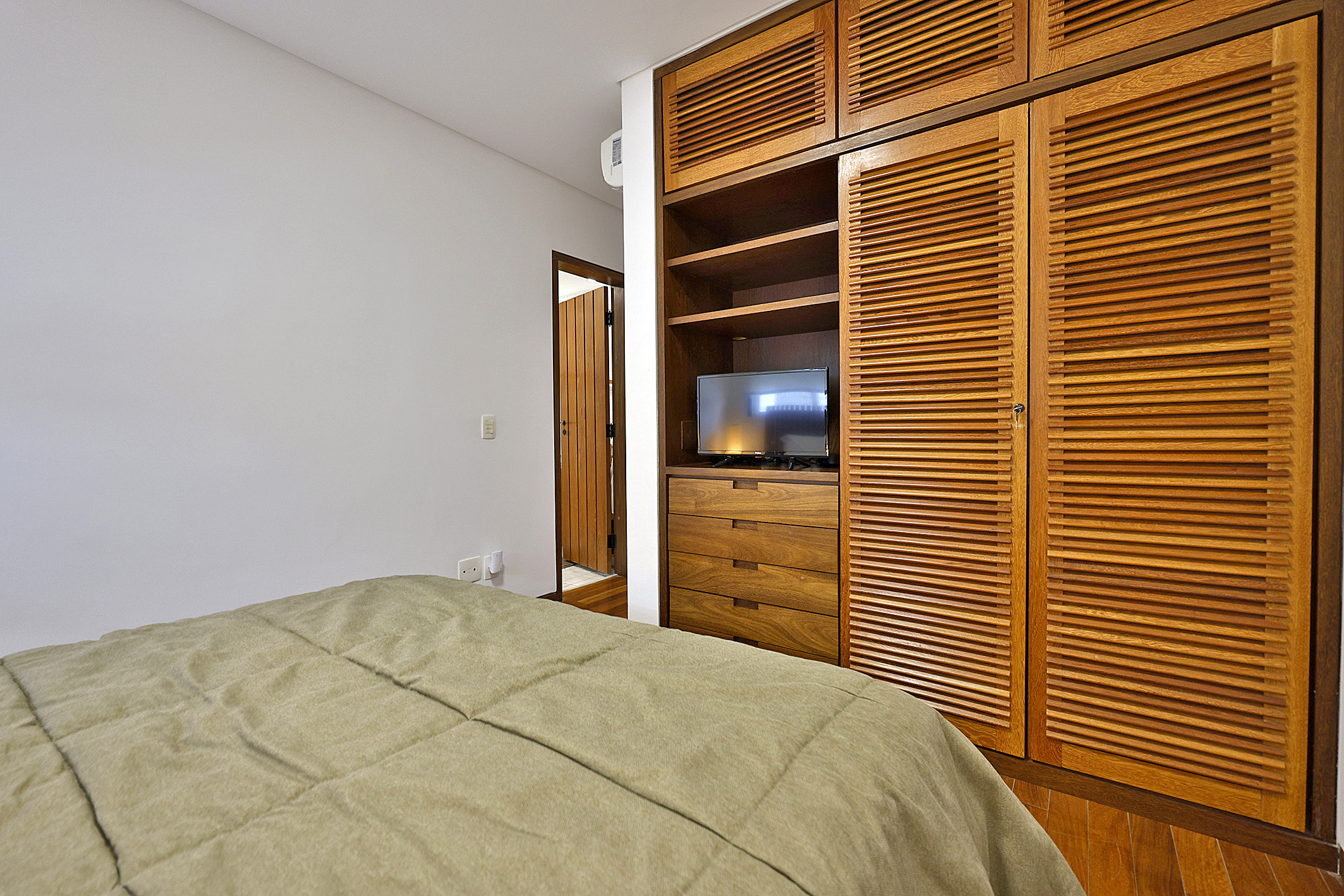  Renovated and furnished apartment near the beach in Leblon - 物件實景