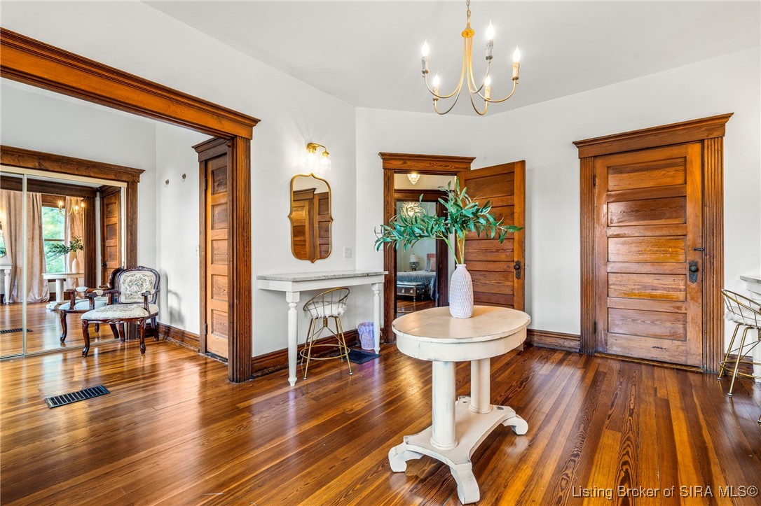 New Albany, Indiana, 47150, United States, 5 Bedrooms Bedrooms, ,3 BathroomsBathrooms,Residential,For Sale,1839066