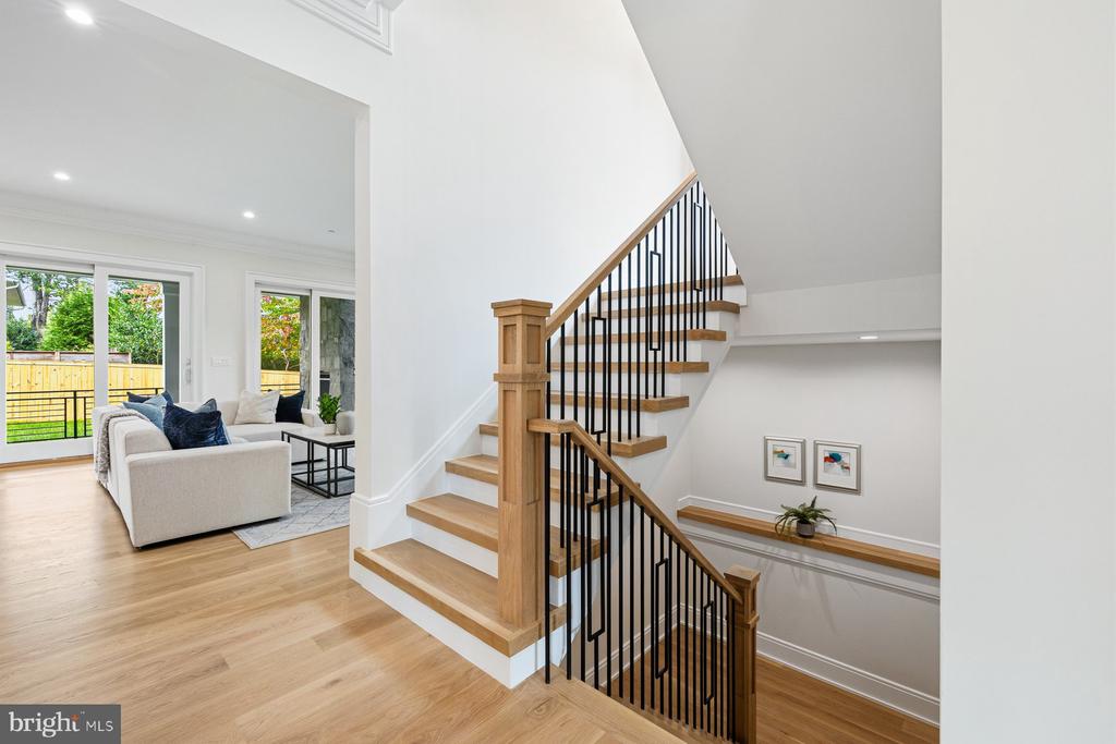 Chevy Chase, Maryland, 20815, United States, 6 Bedrooms Bedrooms, ,7 BathroomsBathrooms,Residential,For Sale,1976530