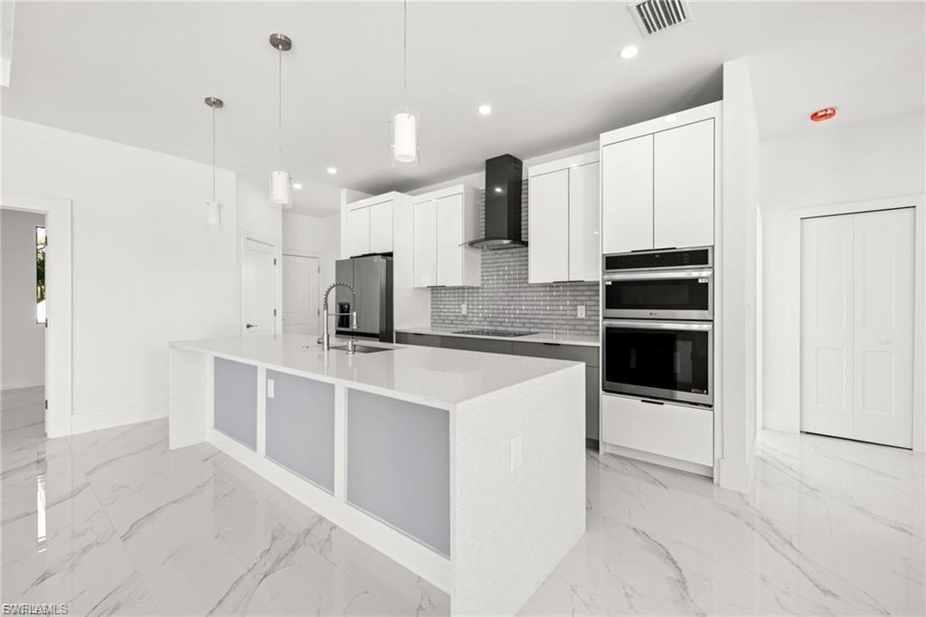 Cape Coral, Florida, 33993, United States, 3 Bedrooms Bedrooms, ,2 BathroomsBathrooms,Residential,For Sale,1906952