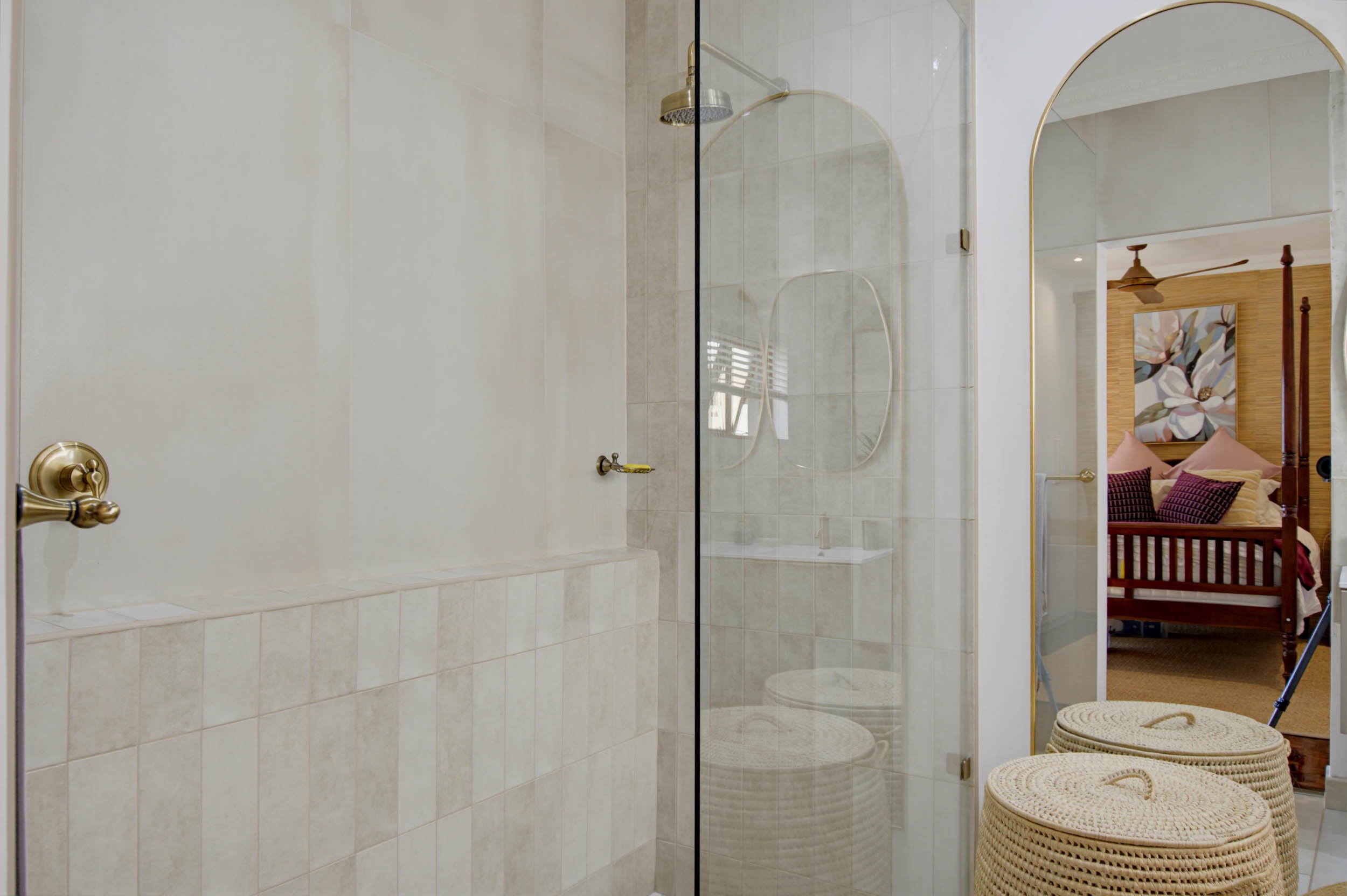  Fully Renovated Coastal Residence with Guest Flatlet and Sea Views in Salt Rock - 物件實景