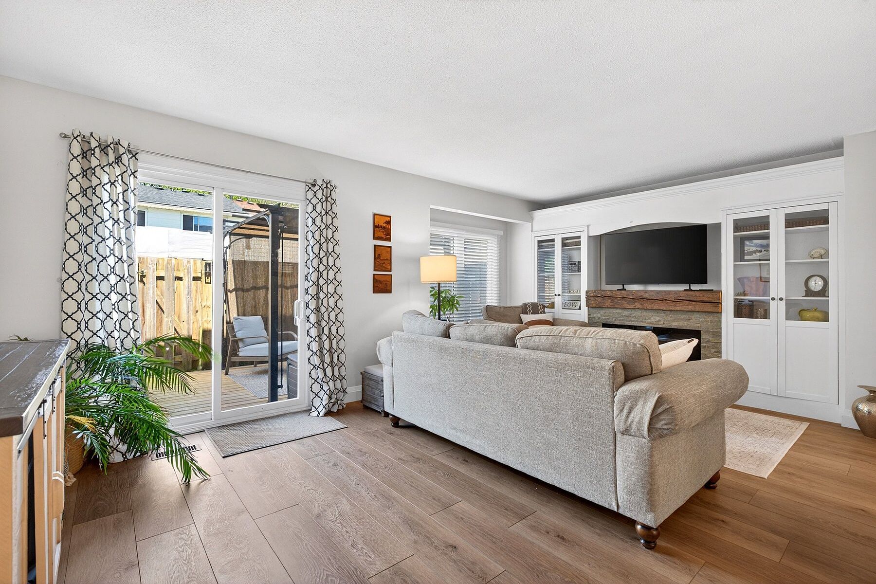  Modern Townhome - 物件實景