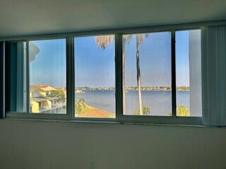 Hypoluxo, Florida, 33462, United States, 2 Bedrooms Bedrooms, ,2 BathroomsBathrooms,Residential,For Sale,1736314