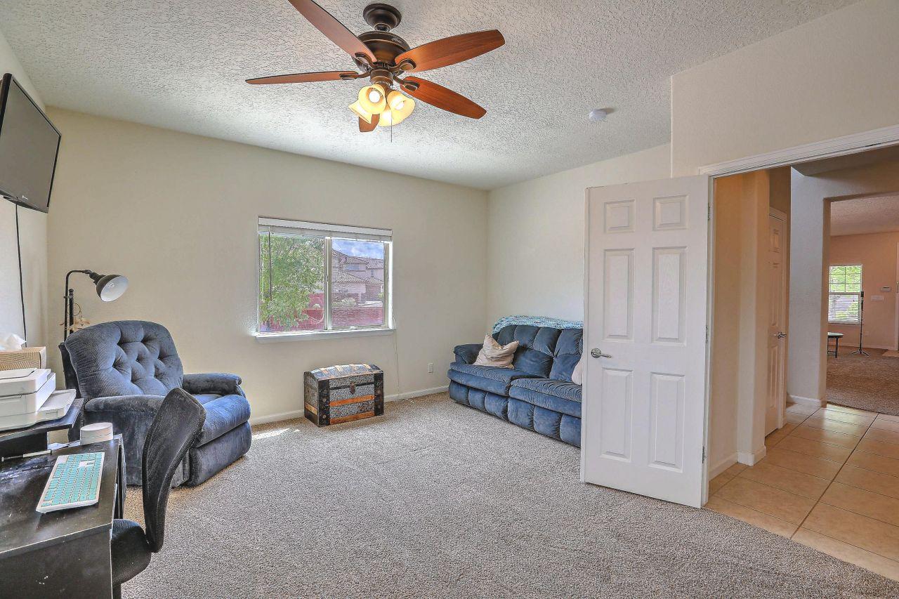 Rio Rancho, New Mexico, 87124, United States, 5 Bedrooms Bedrooms, ,4 BathroomsBathrooms,Residential,For Sale,1805604