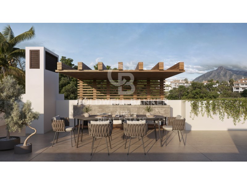 Marbella, Andalusia, ES, 5 Bedrooms Bedrooms, ,5 BathroomsBathrooms,Residential,For Sale,1890505