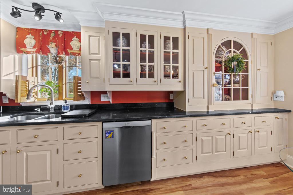 Milford, Delaware, 19963, United States, 3 Bedrooms Bedrooms, ,4 BathroomsBathrooms,Residential,For Sale,1994846