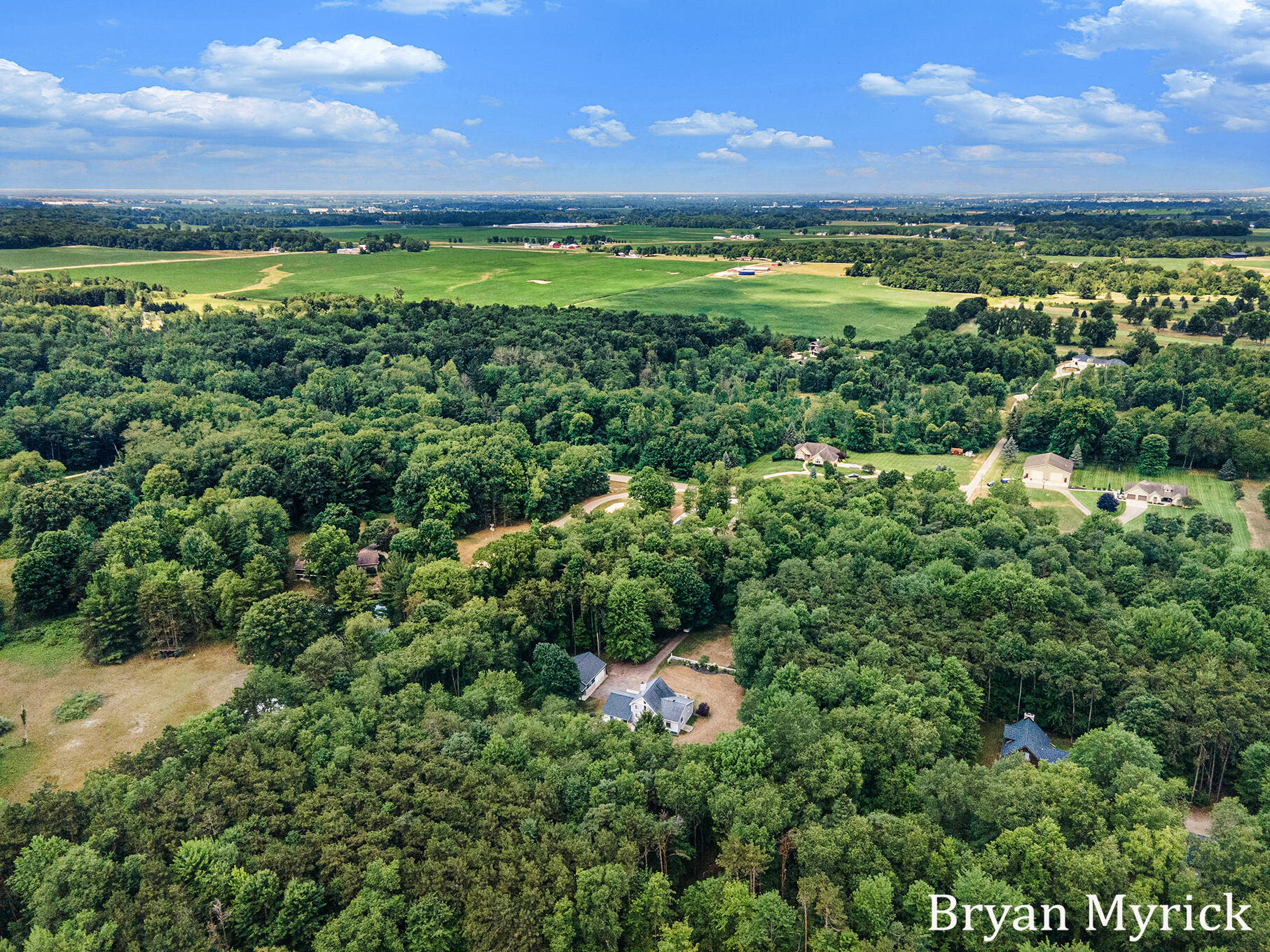 Holland, Michigan, 49423, United States, 3 Bedrooms Bedrooms, ,3 BathroomsBathrooms,Residential,For Sale,1892685