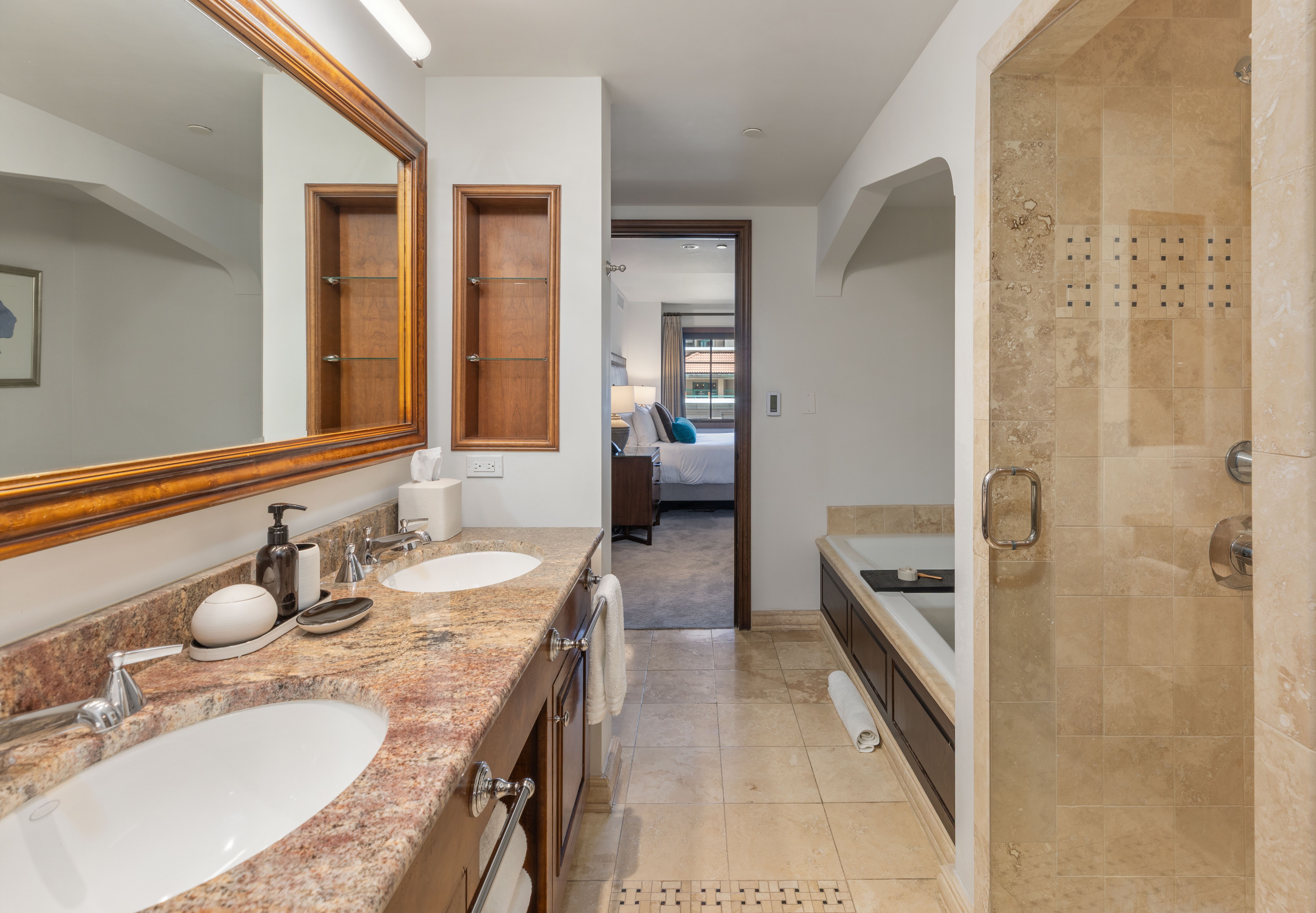  New Remodeled 2 Bedroom Condo in The Madeline - 物件實景