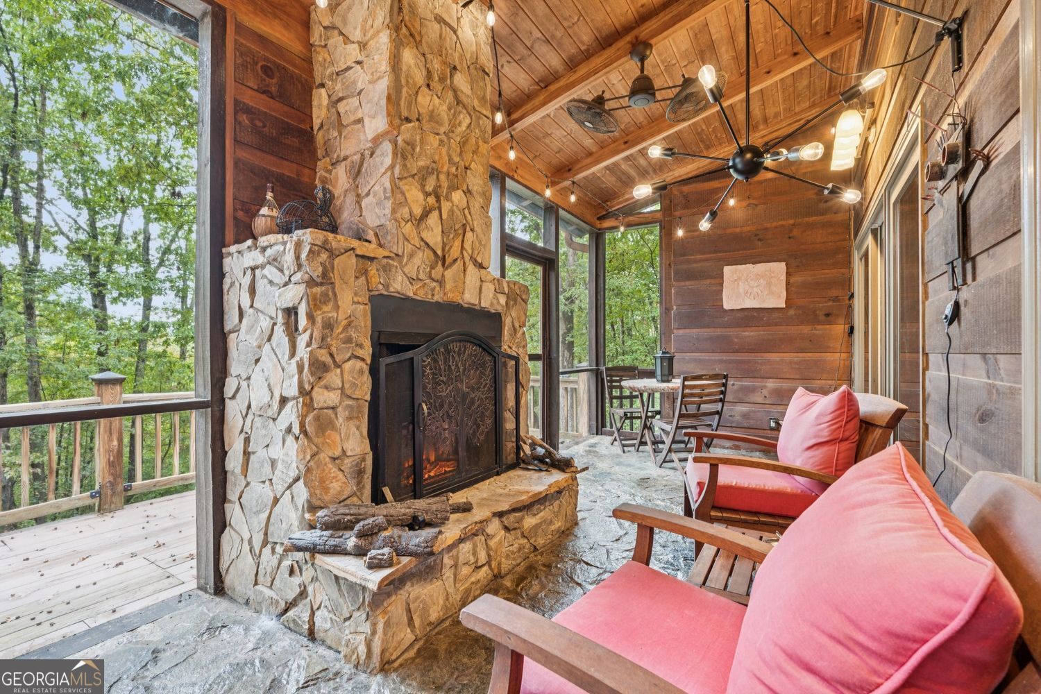 Ellijay, Georgia, 30540, United States, 3 Bedrooms Bedrooms, ,4 BathroomsBathrooms,Residential,For Sale,1952403