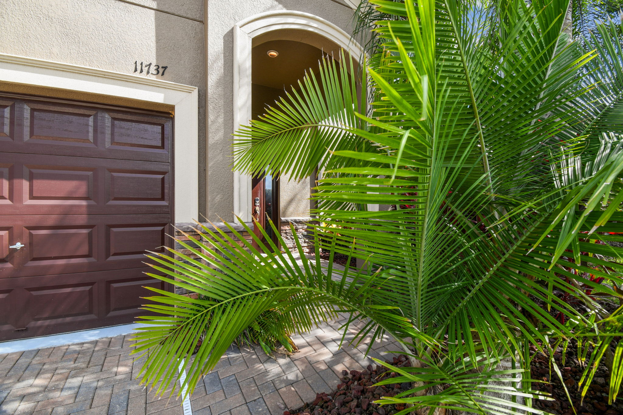 New Port Richey, Florida, 34655, United States, 6 Bedrooms Bedrooms, ,4 BathroomsBathrooms,Residential,For Sale,1980137