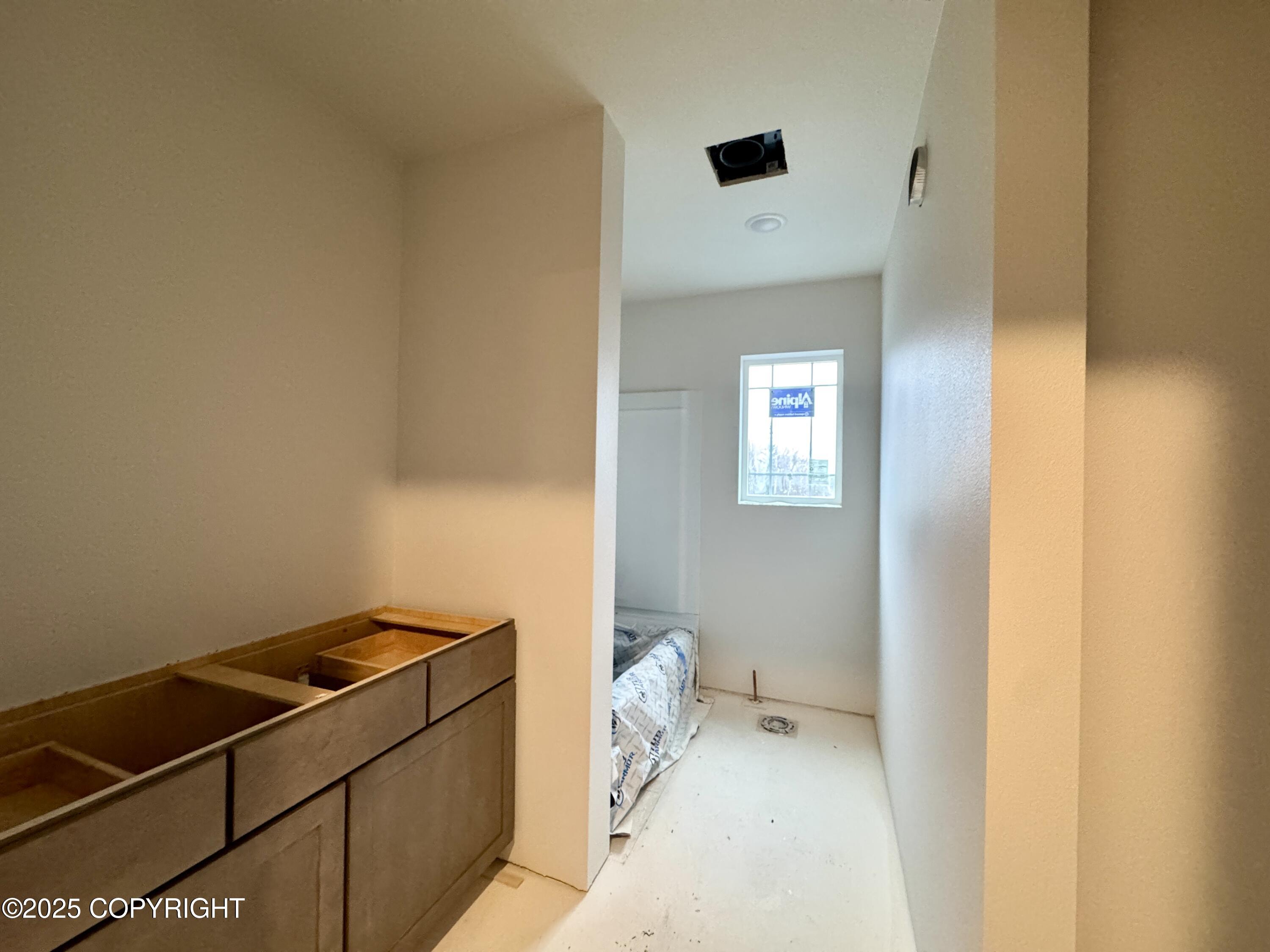 Soldotna, Alaska, 99669, United States, 4 Bedrooms Bedrooms, ,2 BathroomsBathrooms,Residential,For Sale,1982121