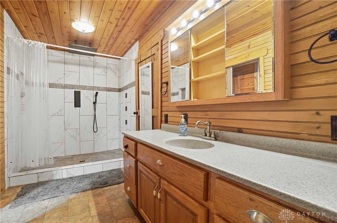 Woodstock, Ohio, 43084, United States, 3 Bedrooms Bedrooms, ,3 BathroomsBathrooms,Residential,For Sale,1956339