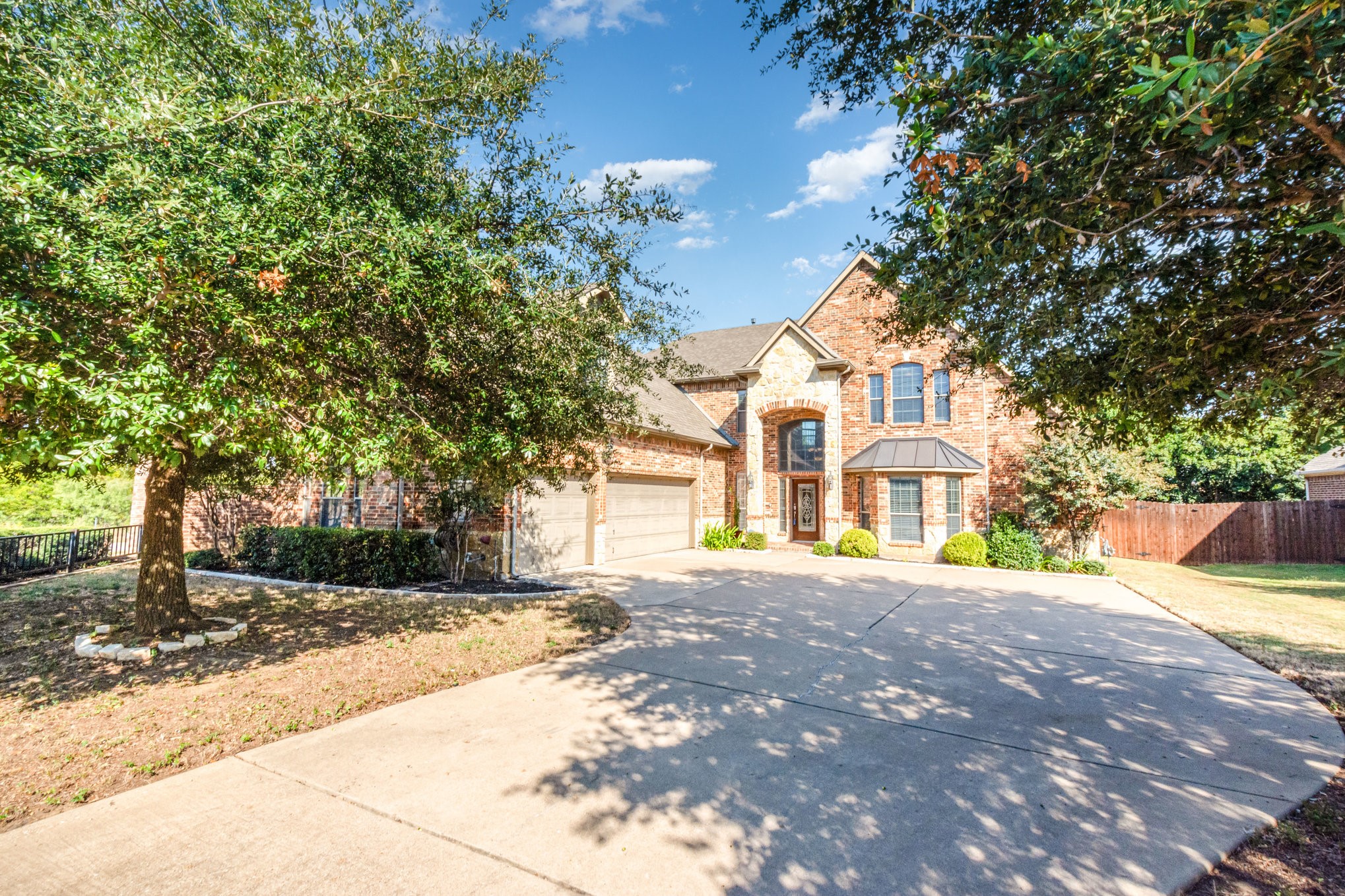 Keller, Texas, 76248, United States, 4 Bedrooms Bedrooms, ,4 BathroomsBathrooms,Residential,For Sale,1966158