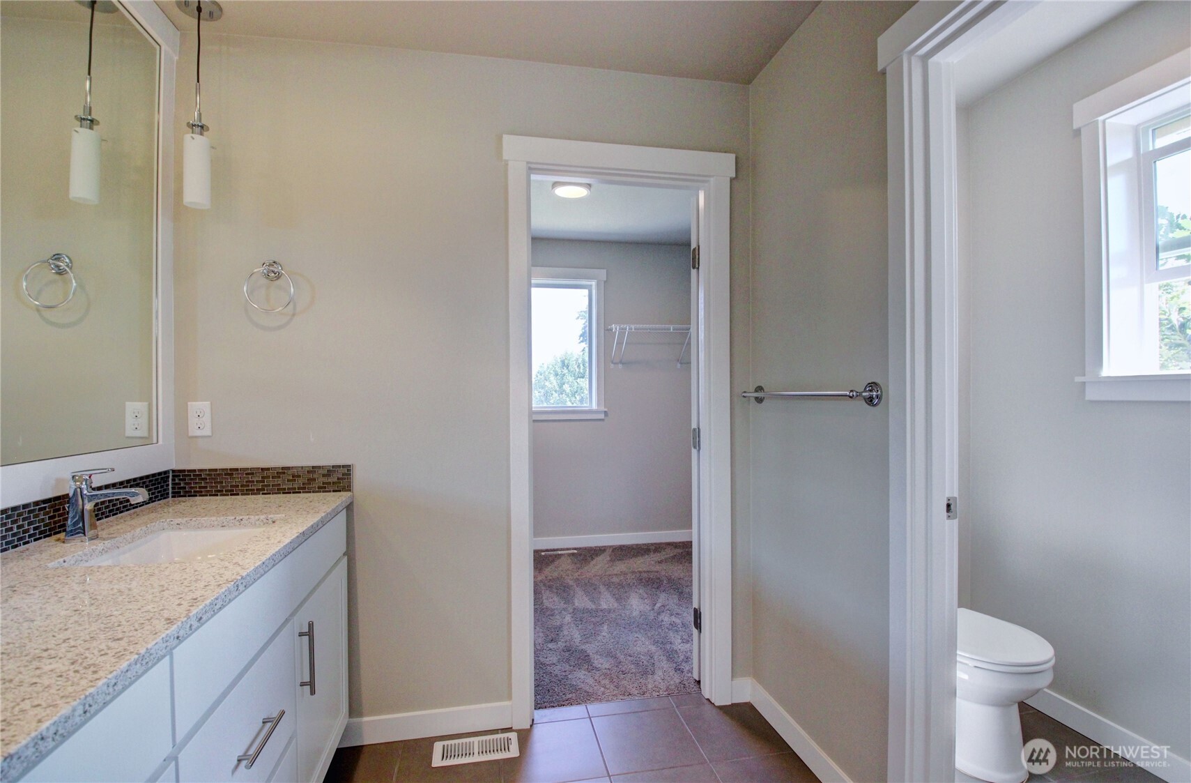 Burlington, Washington, 98233, United States, 3 Bedrooms Bedrooms, ,3 BathroomsBathrooms,Residential,For Sale,1922030