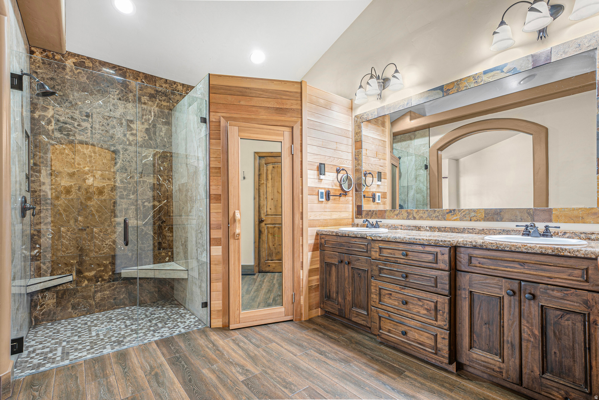 Herriman, Utah, 84096, United States, 3 Bedrooms Bedrooms, ,5 BathroomsBathrooms,Residential,For Sale,1991889