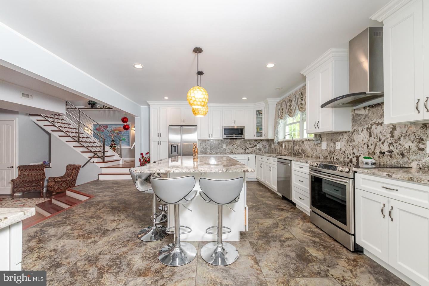 VINELAND, New Jersey, 08361, United States, 4 Bedrooms Bedrooms, ,5 BathroomsBathrooms,Residential,For Sale,1980125