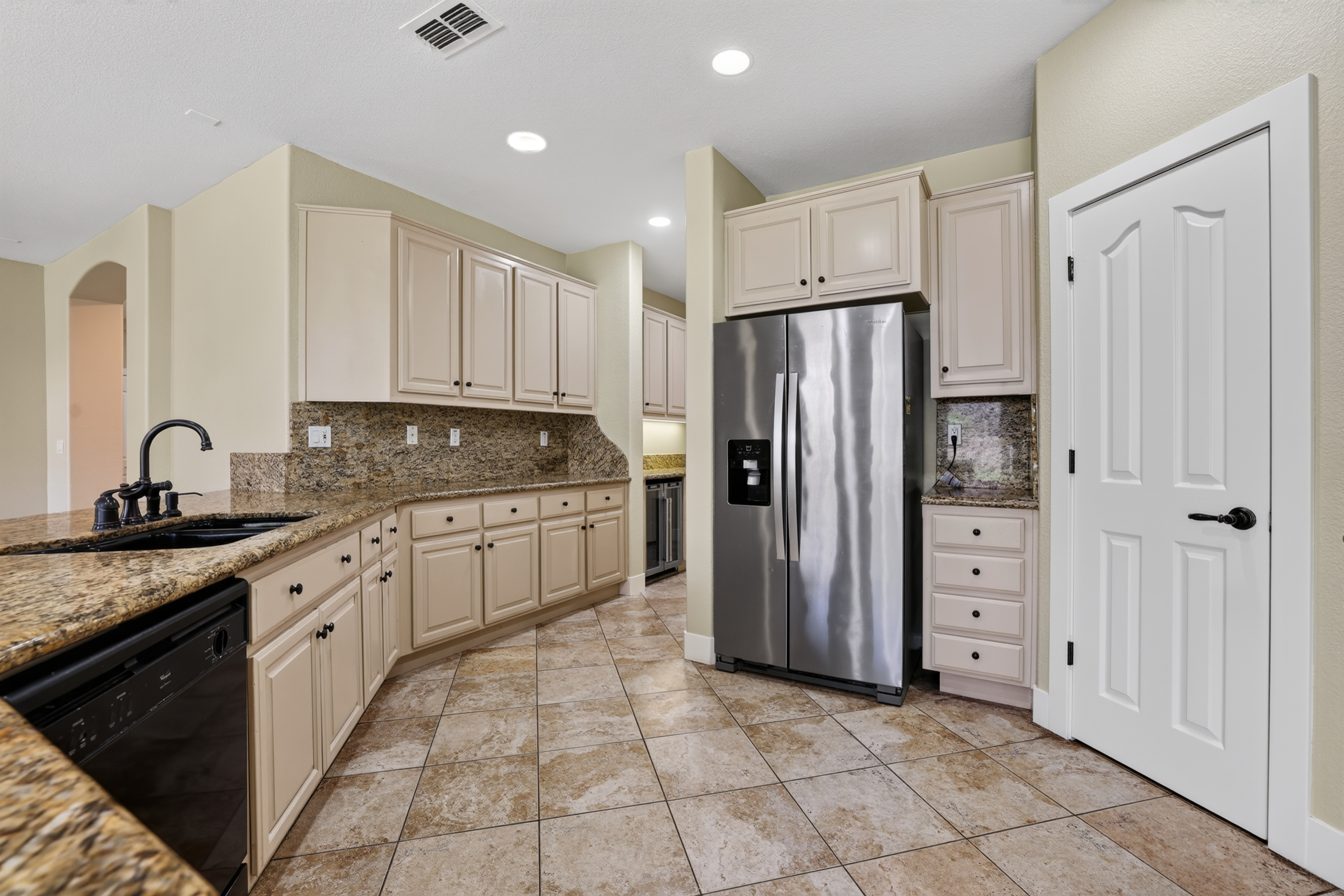  2519 Parkcrest Way, Roseville, CA, 95747 - 物件實景