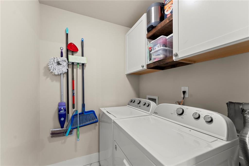 Cumming, Georgia, 30041, United States, 3 Bedrooms Bedrooms, ,2 BathroomsBathrooms,Residential,For Sale,2009266