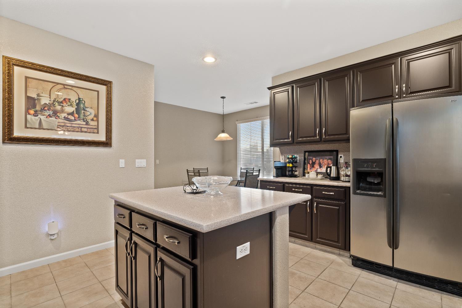 Riverbank, California, 95367, United States, 4 Bedrooms Bedrooms, ,3 BathroomsBathrooms,Residential,For Sale,1974513